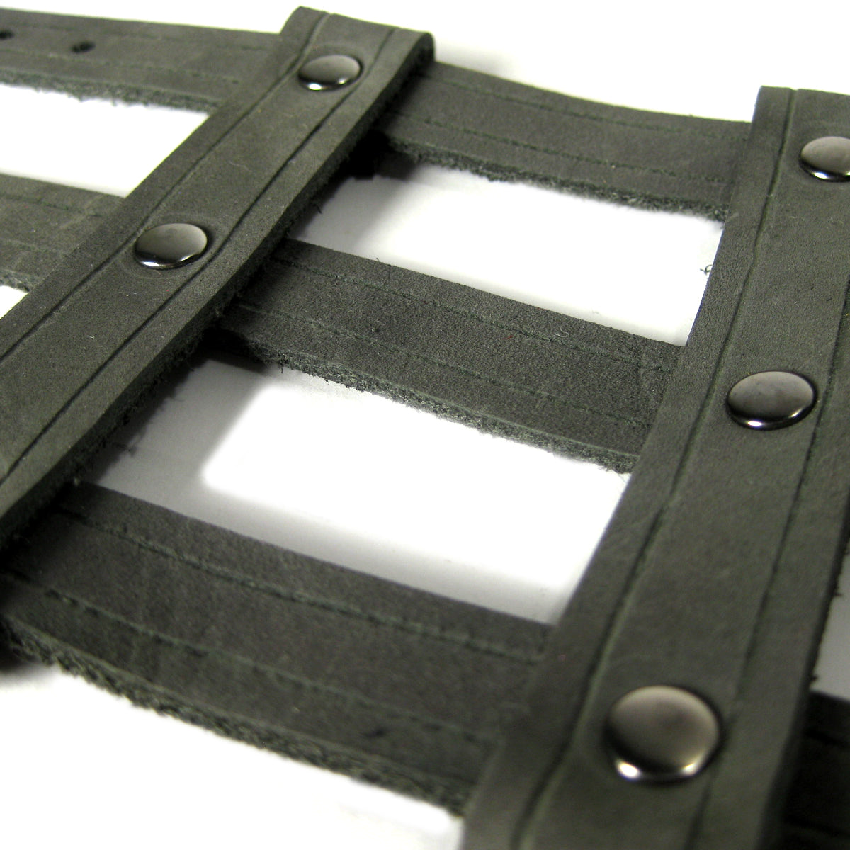 CAGE CUFF